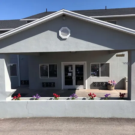 Super 8 By Wyndham Price Motel